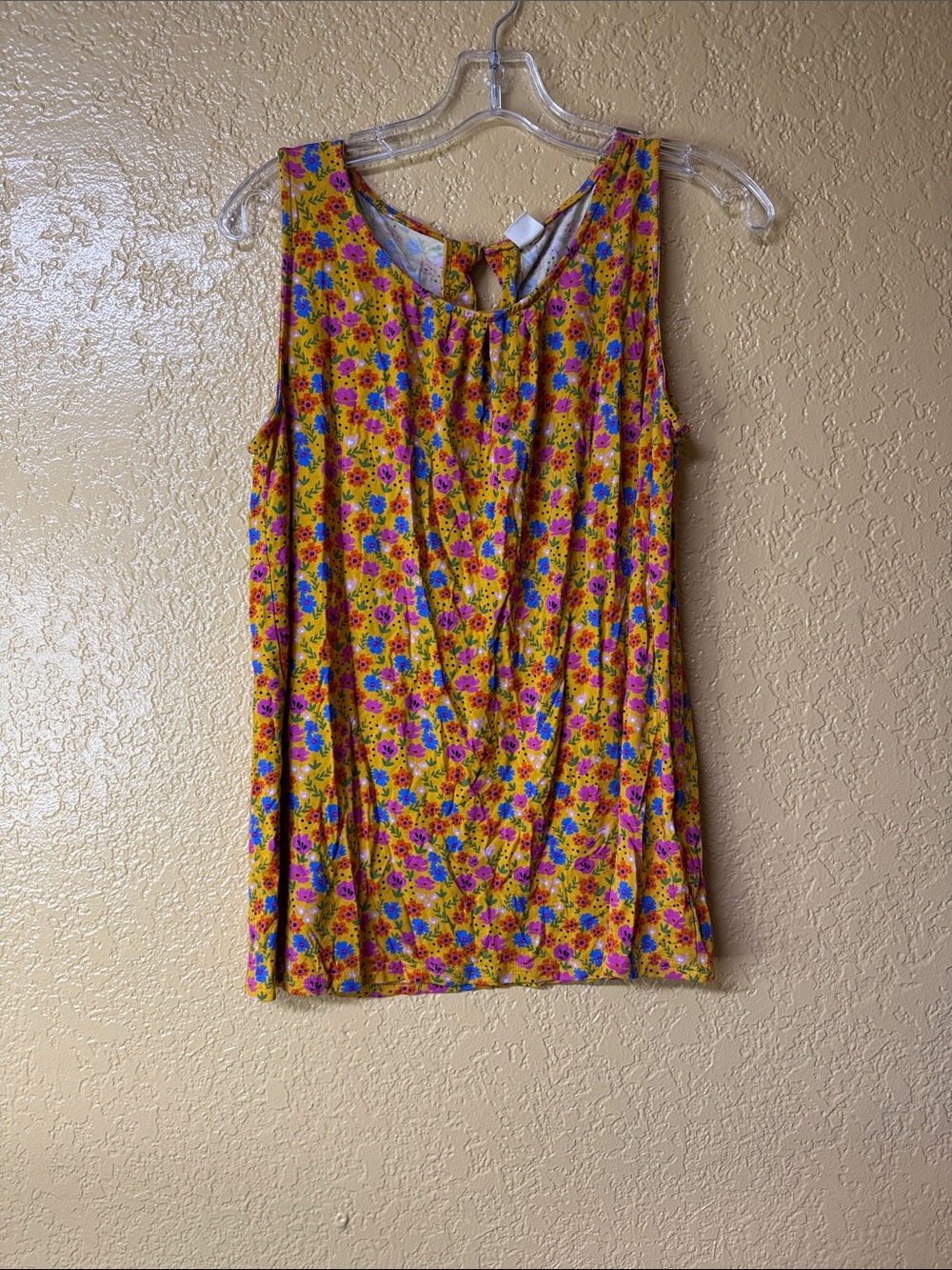 Yellow Floral Sleeveless Tank Top with Keyhole Back